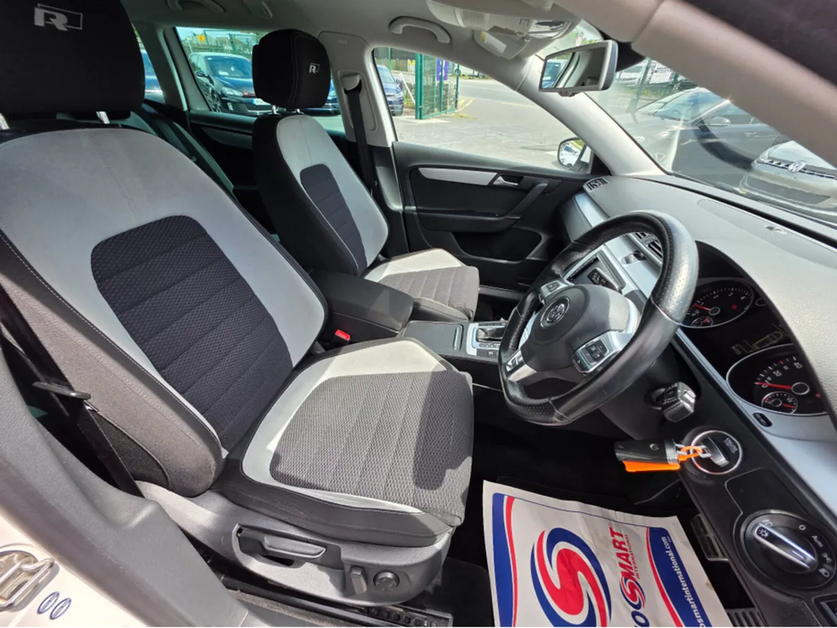 Volkswagen Passat R-LINE EDITION 1.4 TFSI AUTOMATI - Image 3