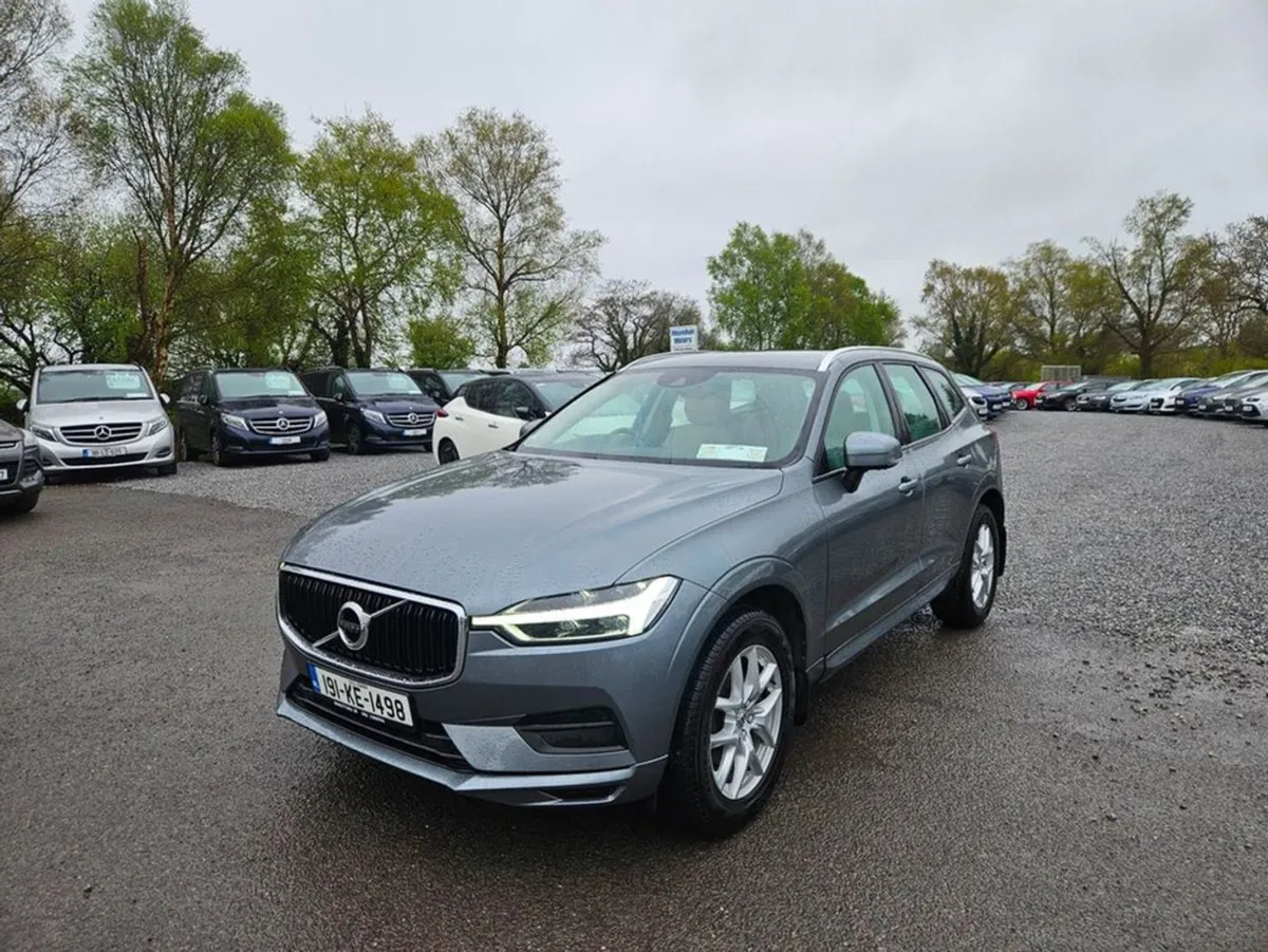 Volvo XC60 D3 MOM 5DR - Image 3