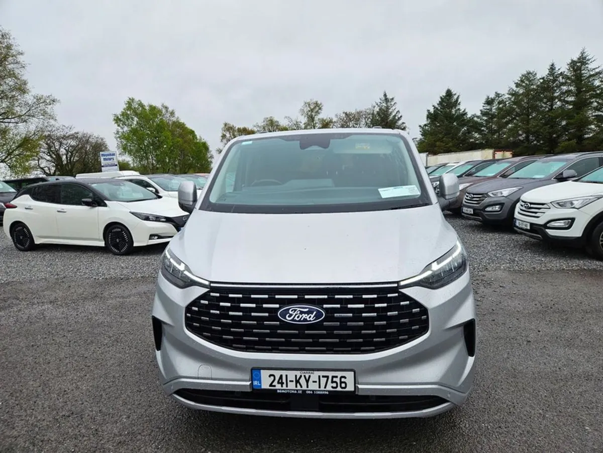Ford Tourneo Custom 125 T35 0 Titanium 320LWB 2 0L - Image 2