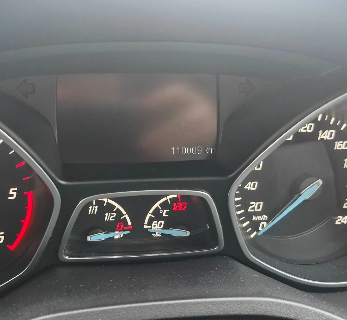 FORD KUGA 162 2.0 * LOW MILEAGE - Image 4