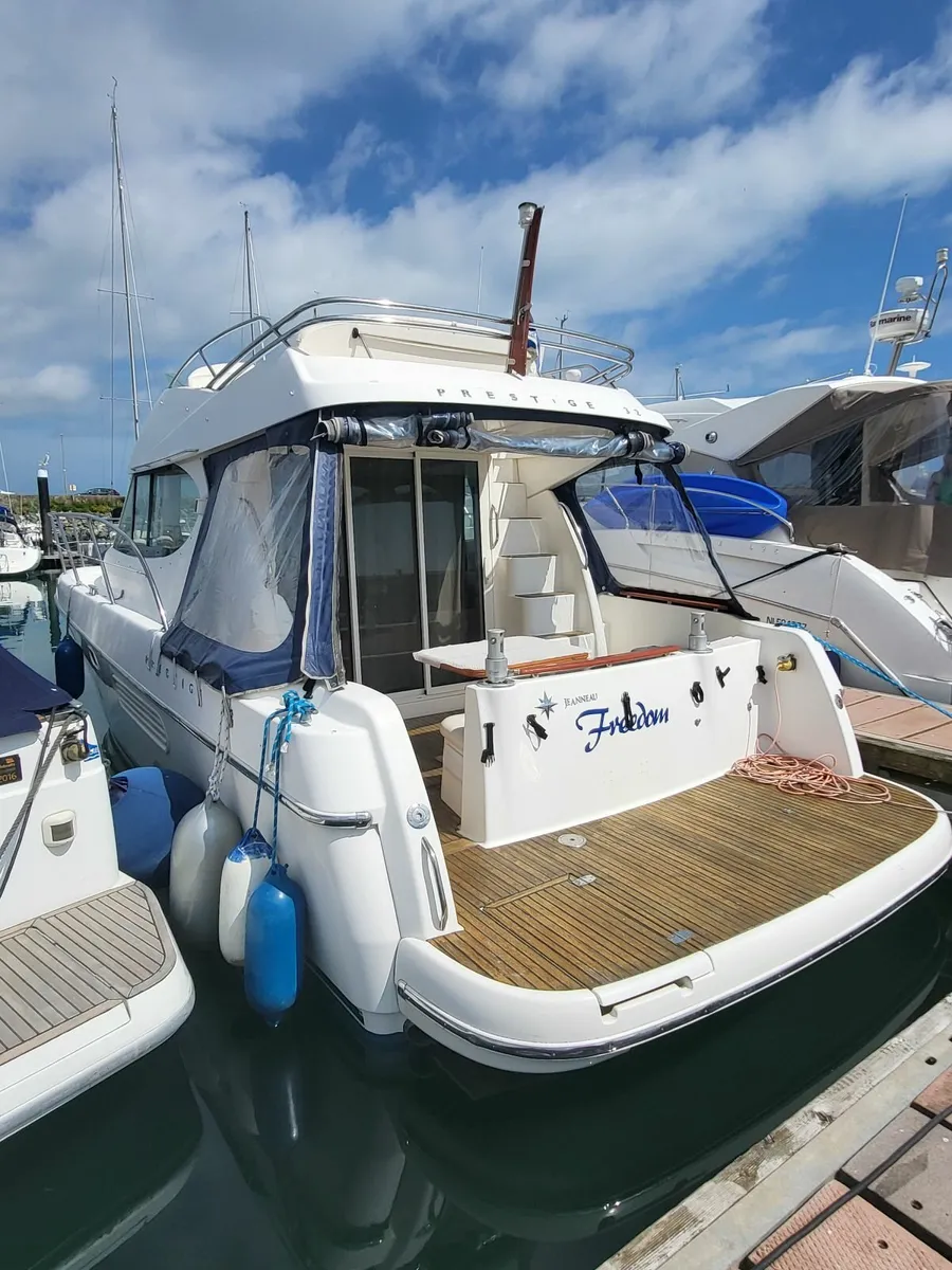 Jeanneau Prestige 32 - Image 4