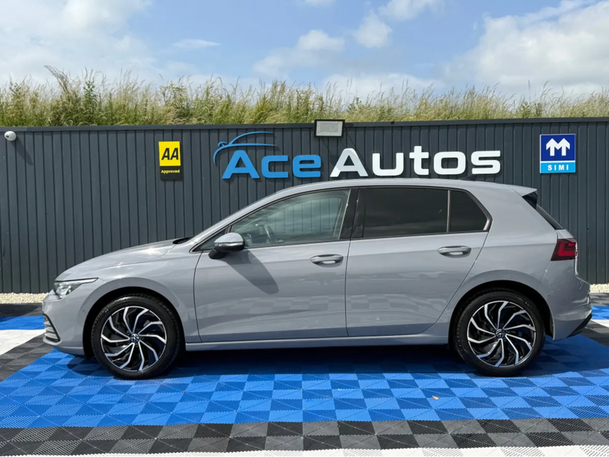 Volkswagen Golf R-LINE - 2.0L DIESEL - AUTO - 12M - Image 2