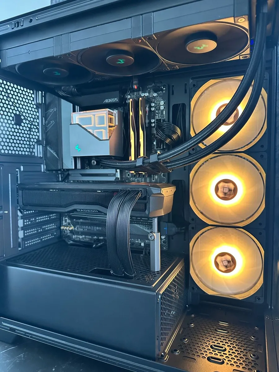 Gaming pc 7800x3D/7800XT/X670wifi/64gbDDR5/1TB - Image 2