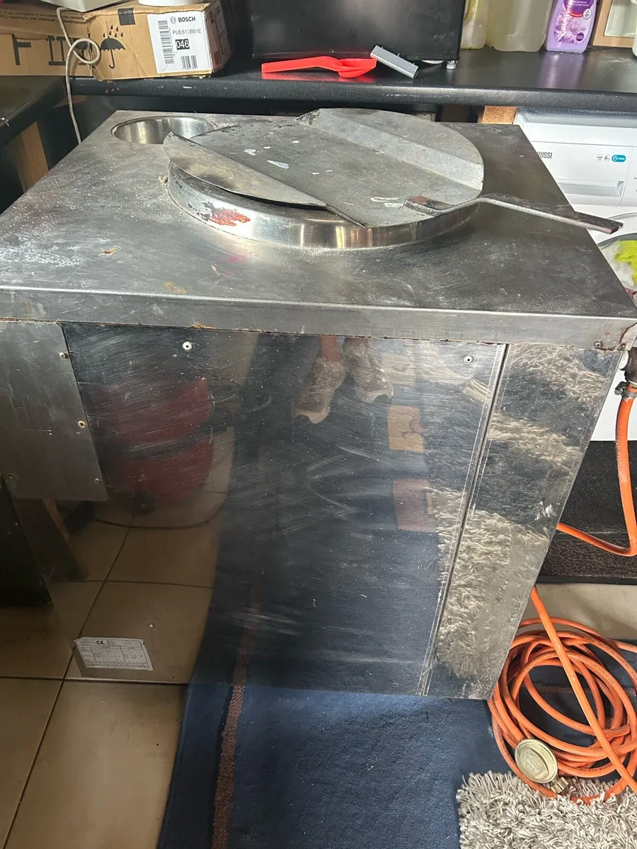 Tandoori oven - Image 2