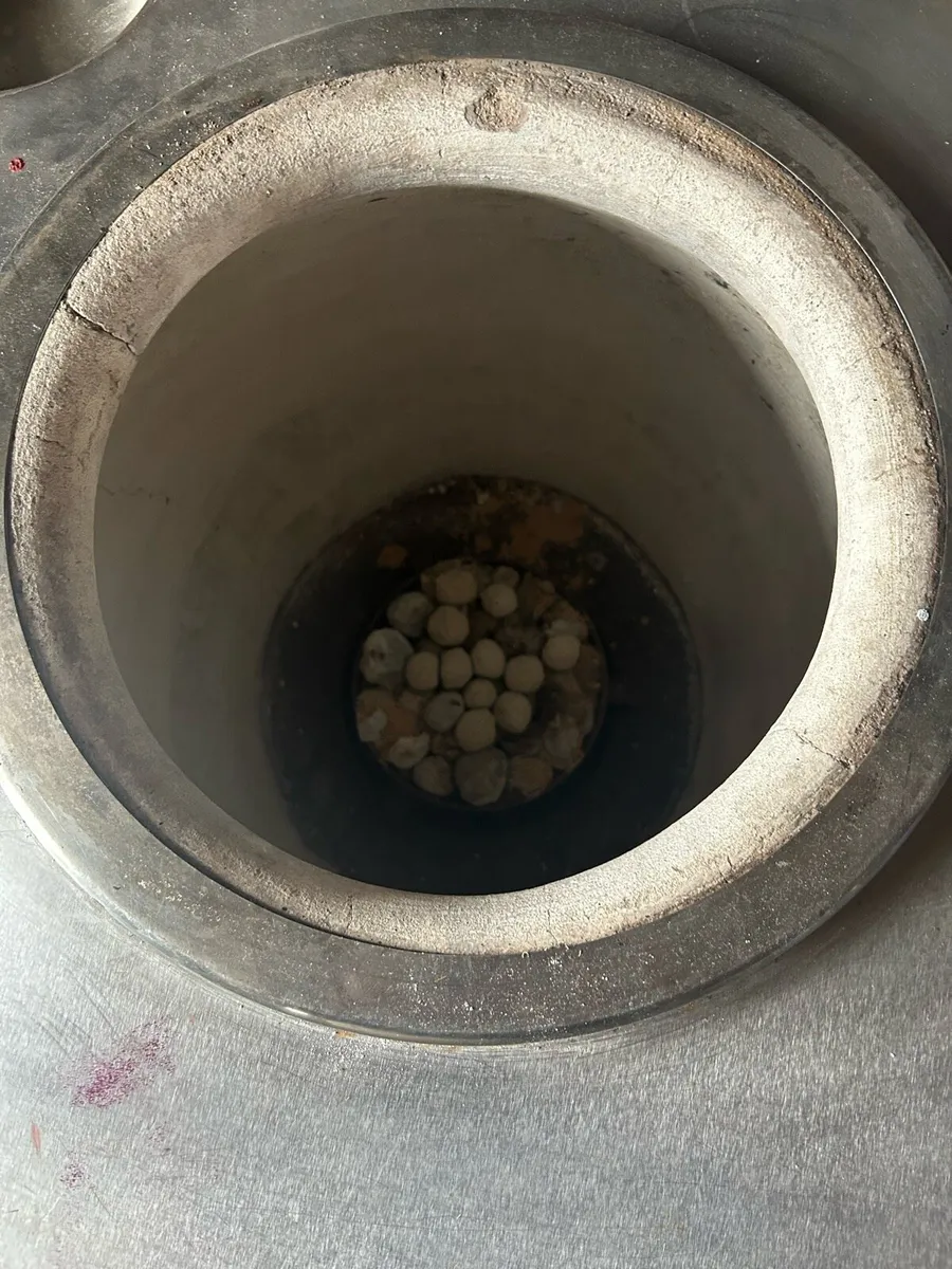 Tandoori oven - Image 3