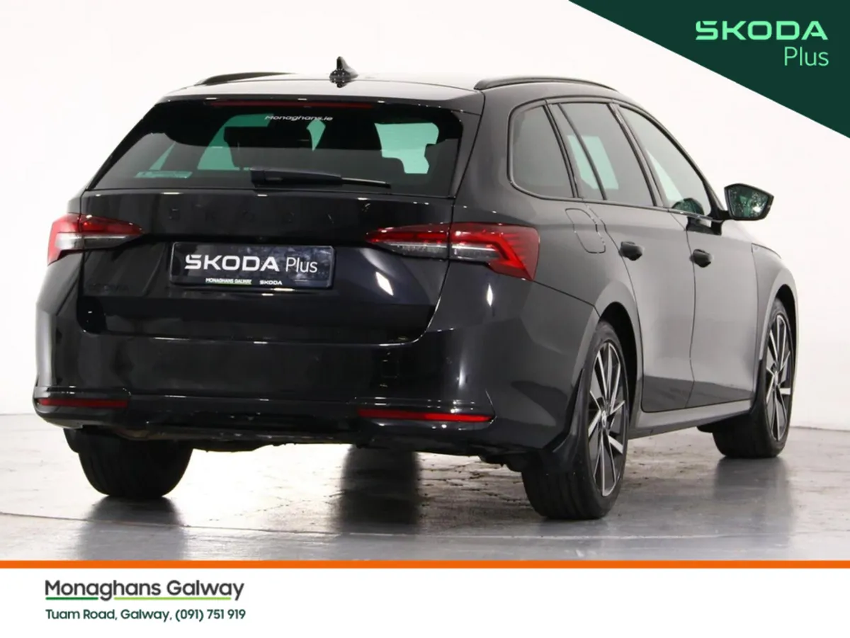 Skoda Octavia COMBI Sportline 2.0 TDI 150HP DSG - Image 3