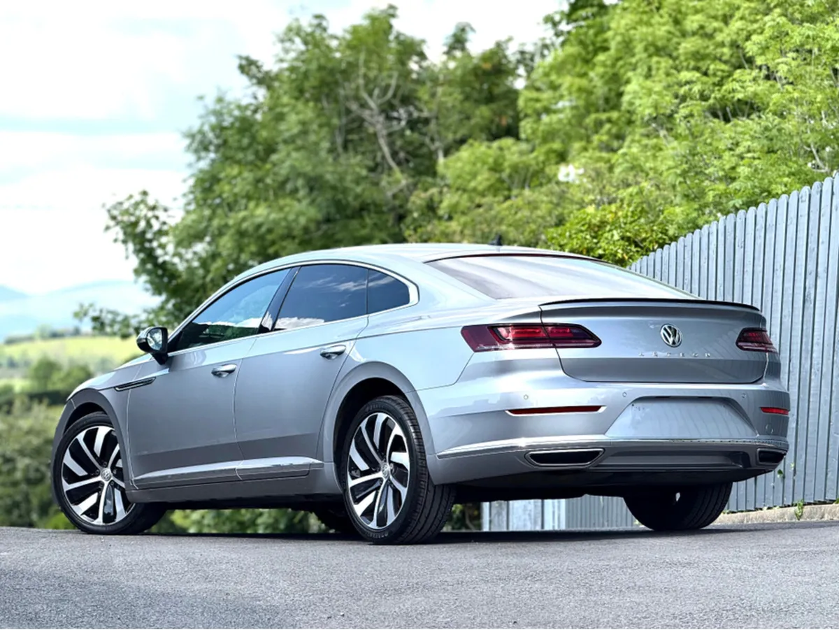 Volkswagen Arteon 2019 Volkswagen Arteon R-Line LO - Image 2