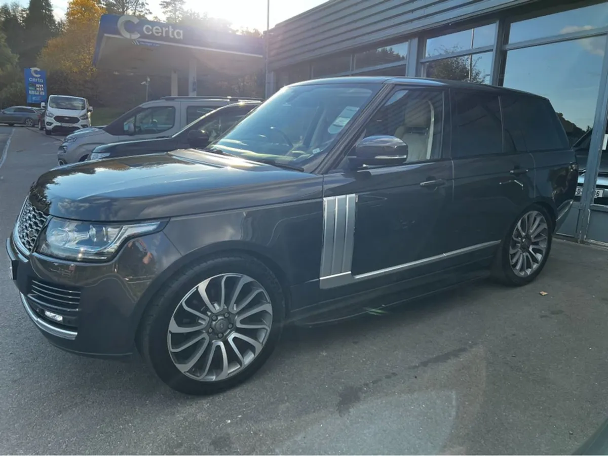 Land Rover Range Rover Vogue Huge Spec LG L405 3. - Image 4