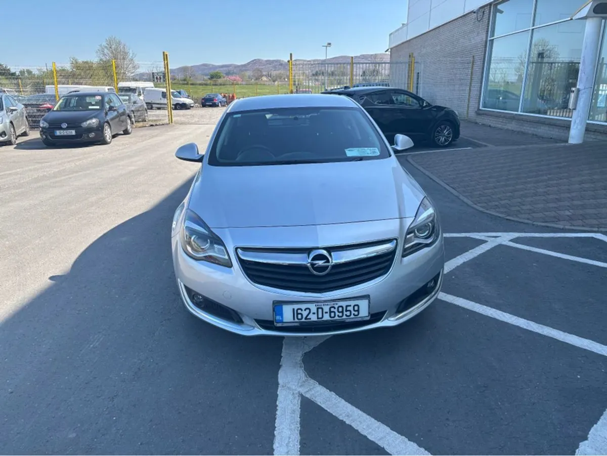 Opel Insignia SC 1.6 Cdti 136PS 5DR Auto - Image 3