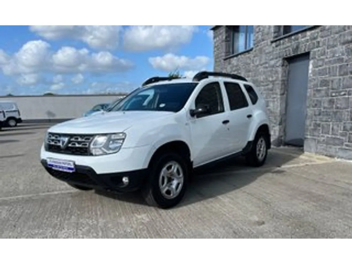 Dacia Duster Commercial Alternative 5DR One Owner - Image 1