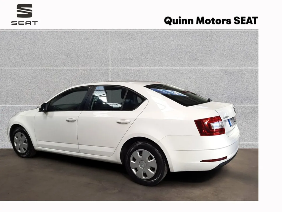 Skoda Octavia 1.6 TDI Active 90hp 4DR - Image 4
