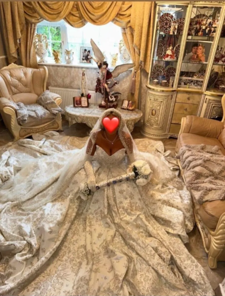 The Victorian Bridal Wedding Dress - Image 3
