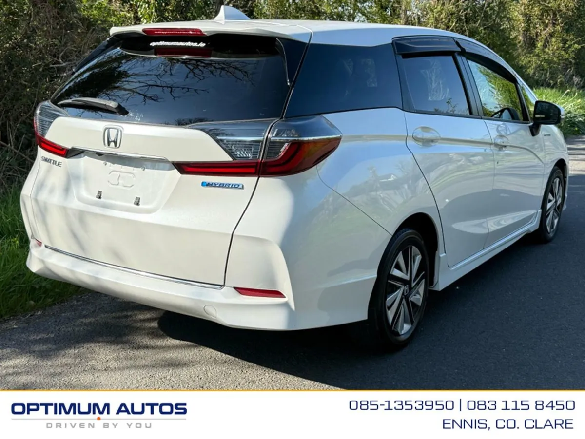 Honda Shuttle Automatic Self Charging Hybrid - Image 3
