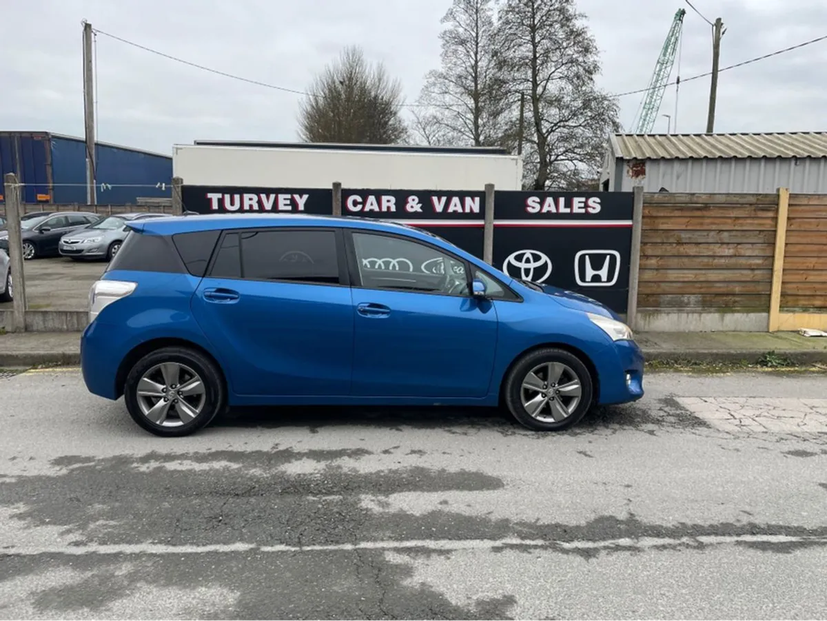 Toyota Verso Trend D-4d 5DR - Image 3