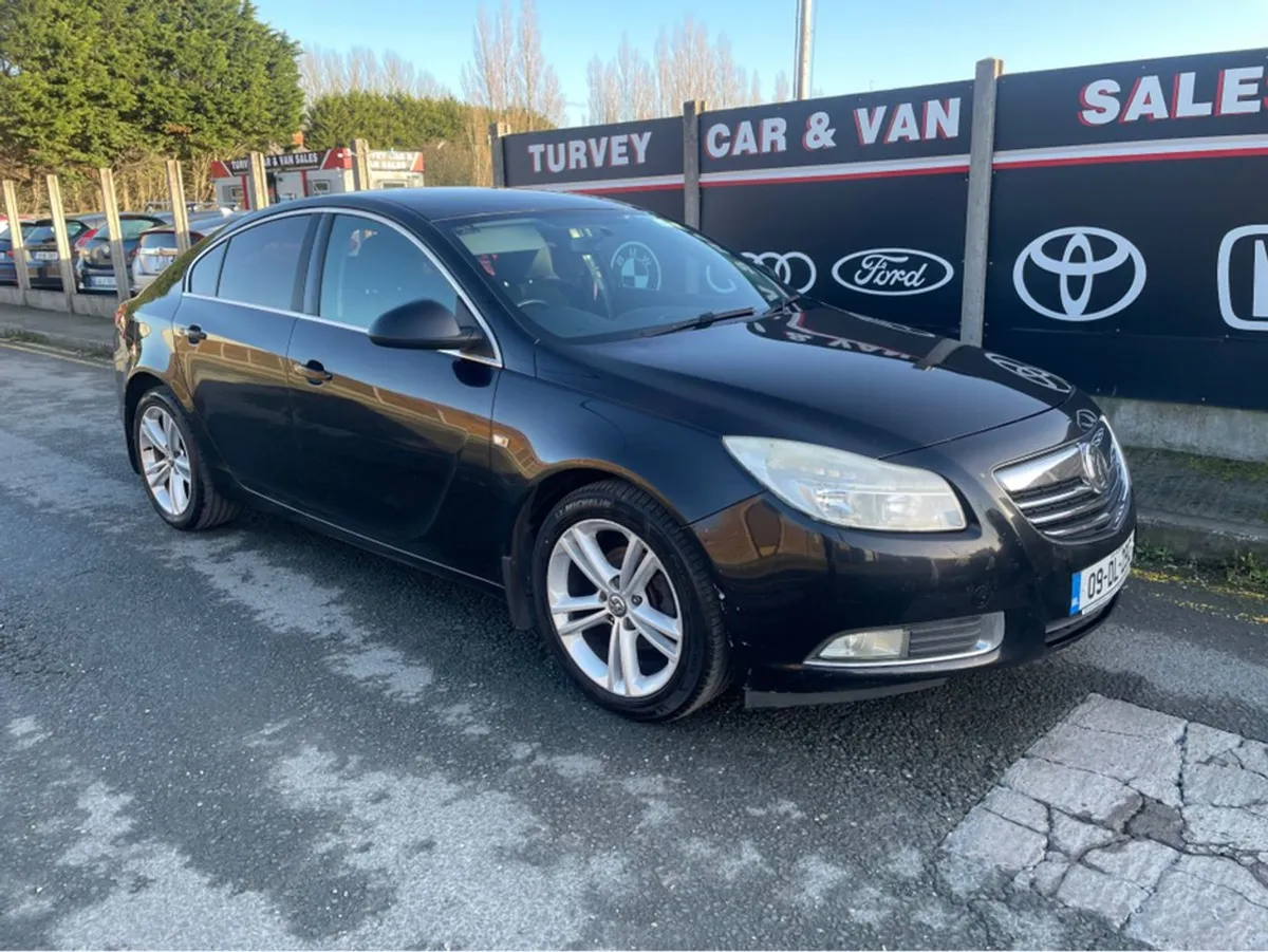Vauxhall Insignia 2.0 Cdti Exclusive 157BHP 5DR - Image 2