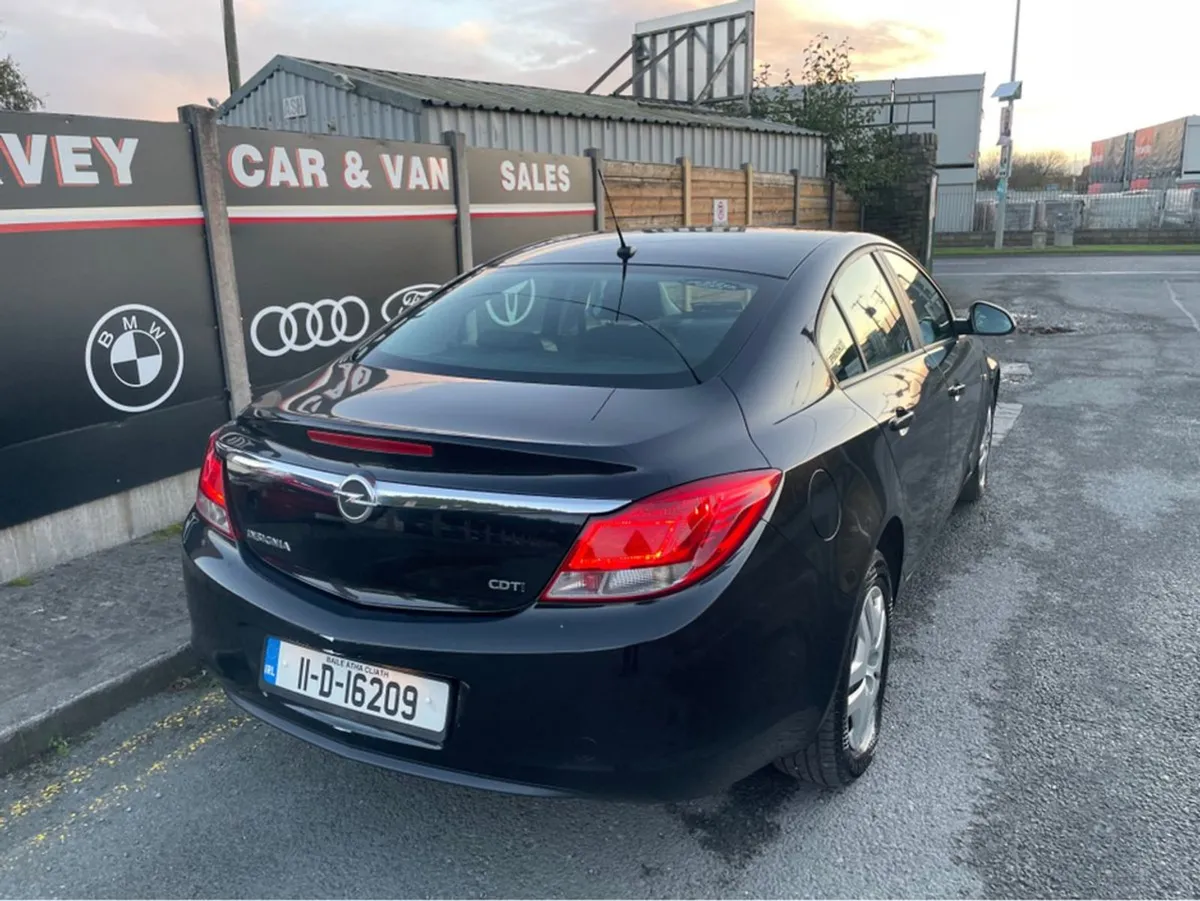 Opel Insignia Automatic Sport Cdti 128BHP 5 5DR - Image 4