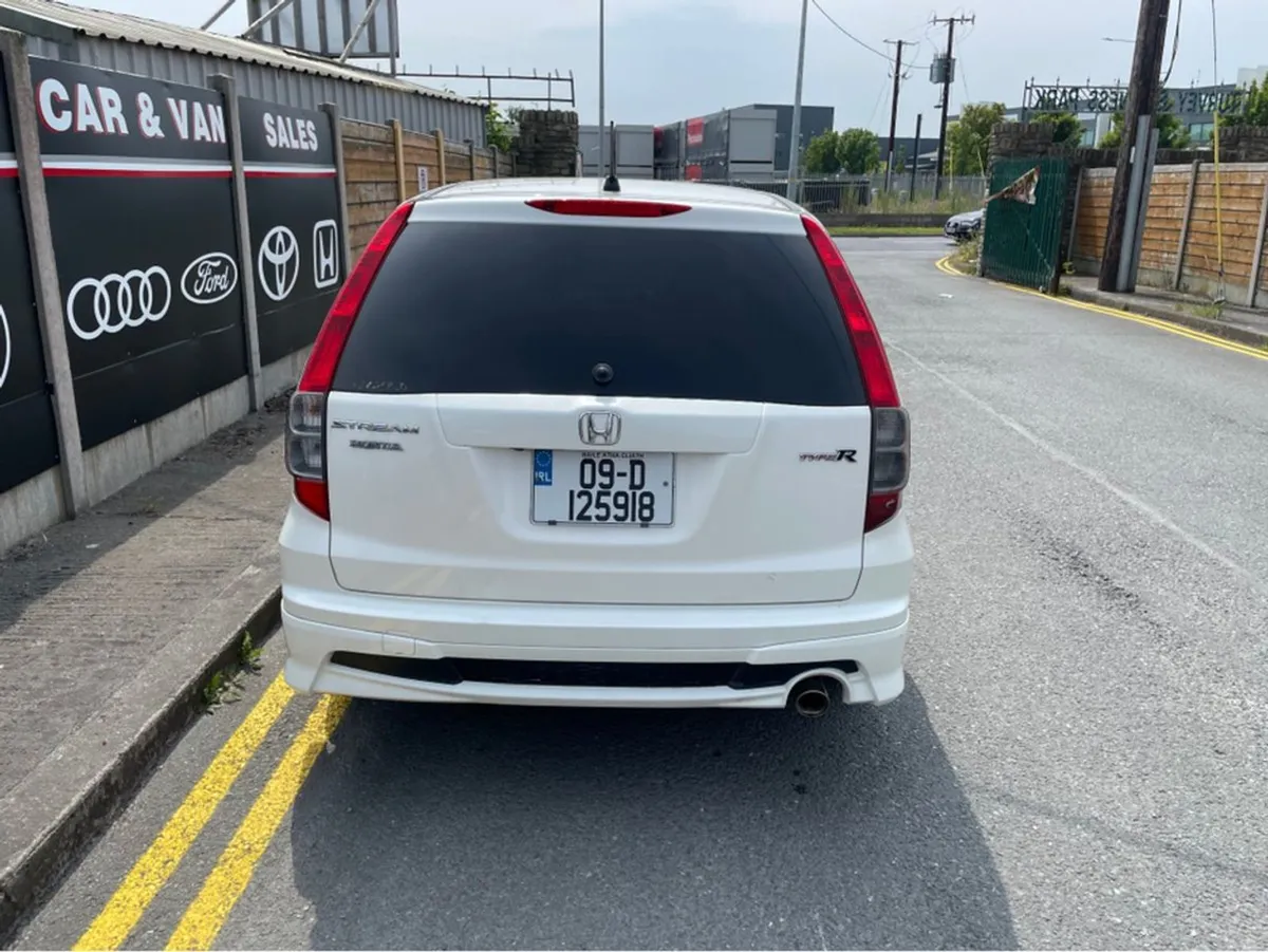 Honda Stream RN6 5DR CVT 1.8 - Image 3