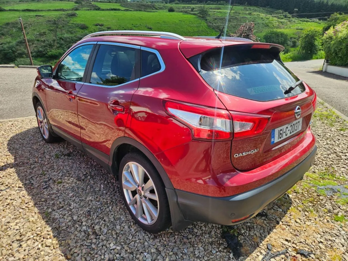 Nissan QASHQAI 1.5 DCI Tekna 110PS 5DR - Image 4
