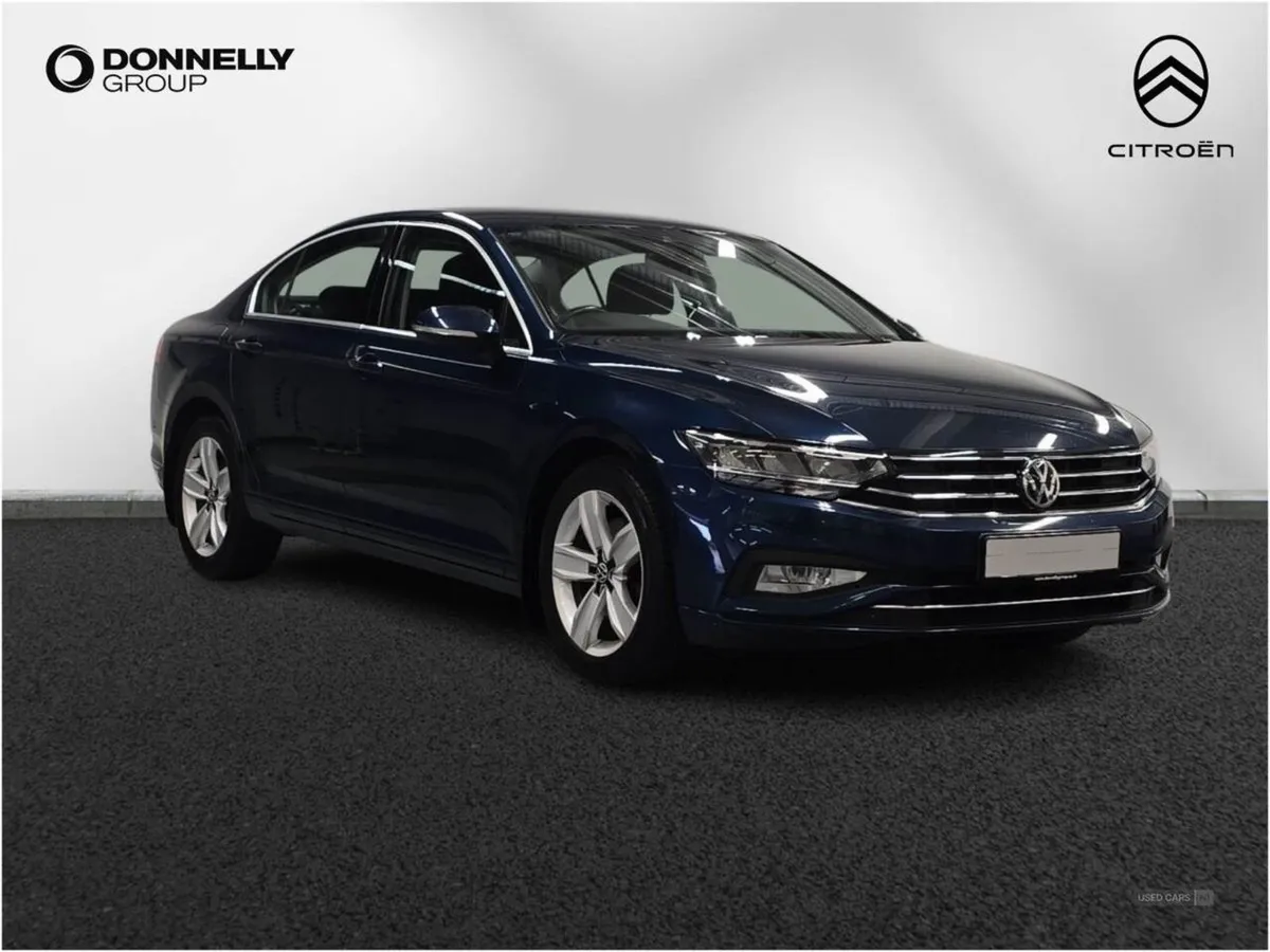 Volkswagen Passat 1.6 TDI SE 4dr DSG - Image 1