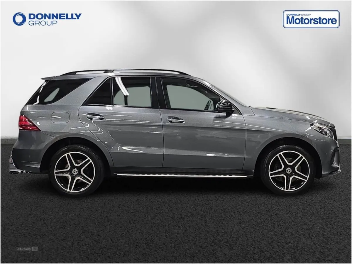 Mercedes-Benz GLE 350d 4matic AMG Night Ed Prem 5 - Image 3