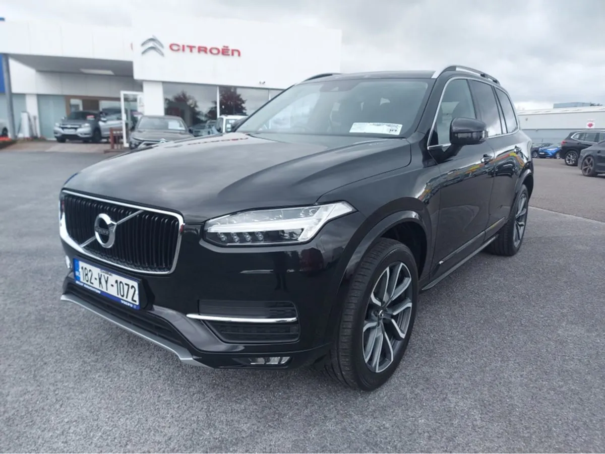 Volvo XC90 D5 AWD Momentum 5DR Auto - Image 1