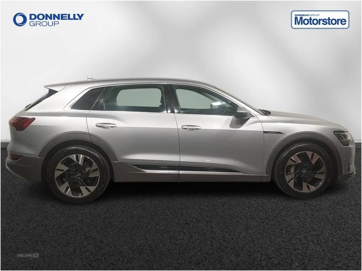 Audi E-Tron 230kW 50 Quattro 71kwh Sport 5dr Auto - Image 3