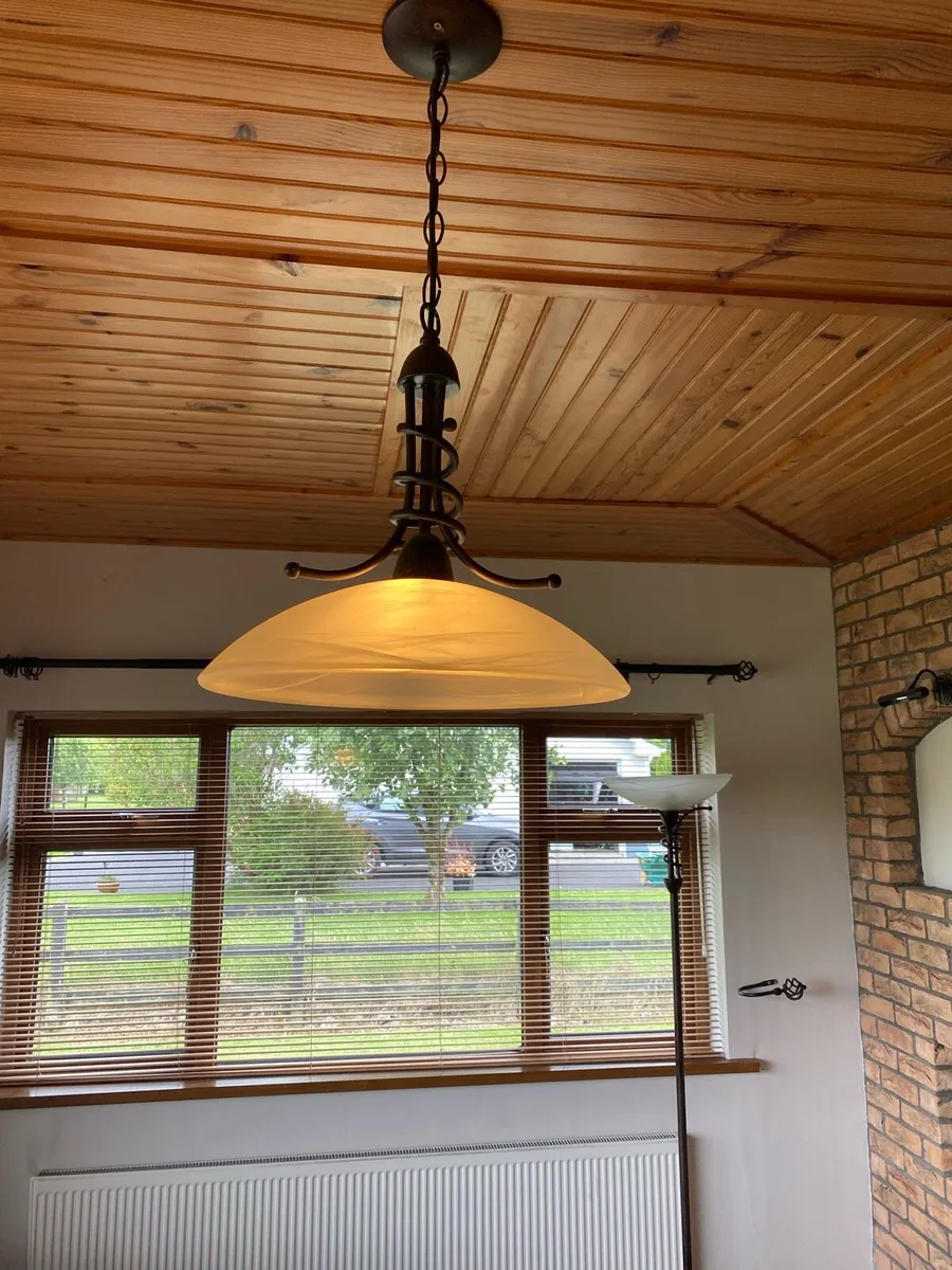 Light fitting - Image 1