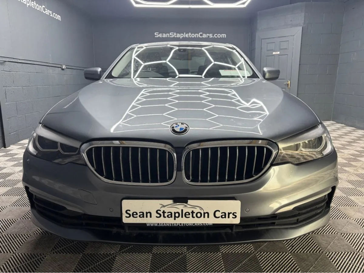 BMW 5 Series D Jf32 4DR Auto SE - Image 4