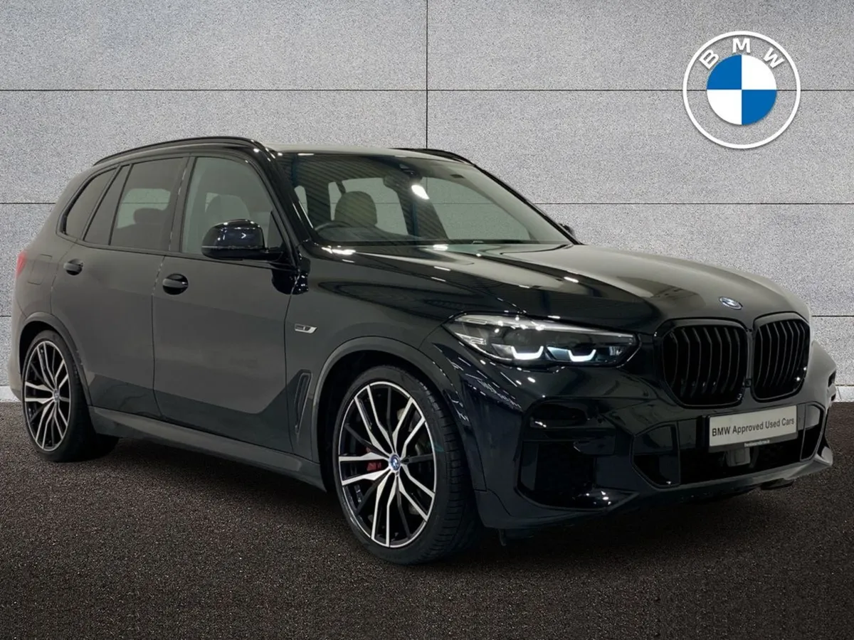 BMW X5 Xdrive45e M Sport - Image 1