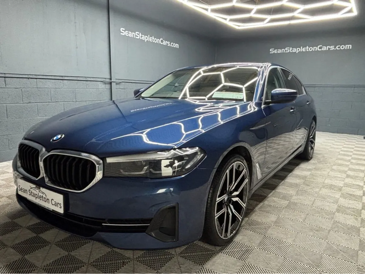 BMW 5 Series D Xdrive SE 5ssb 4DR Auto - Image 1