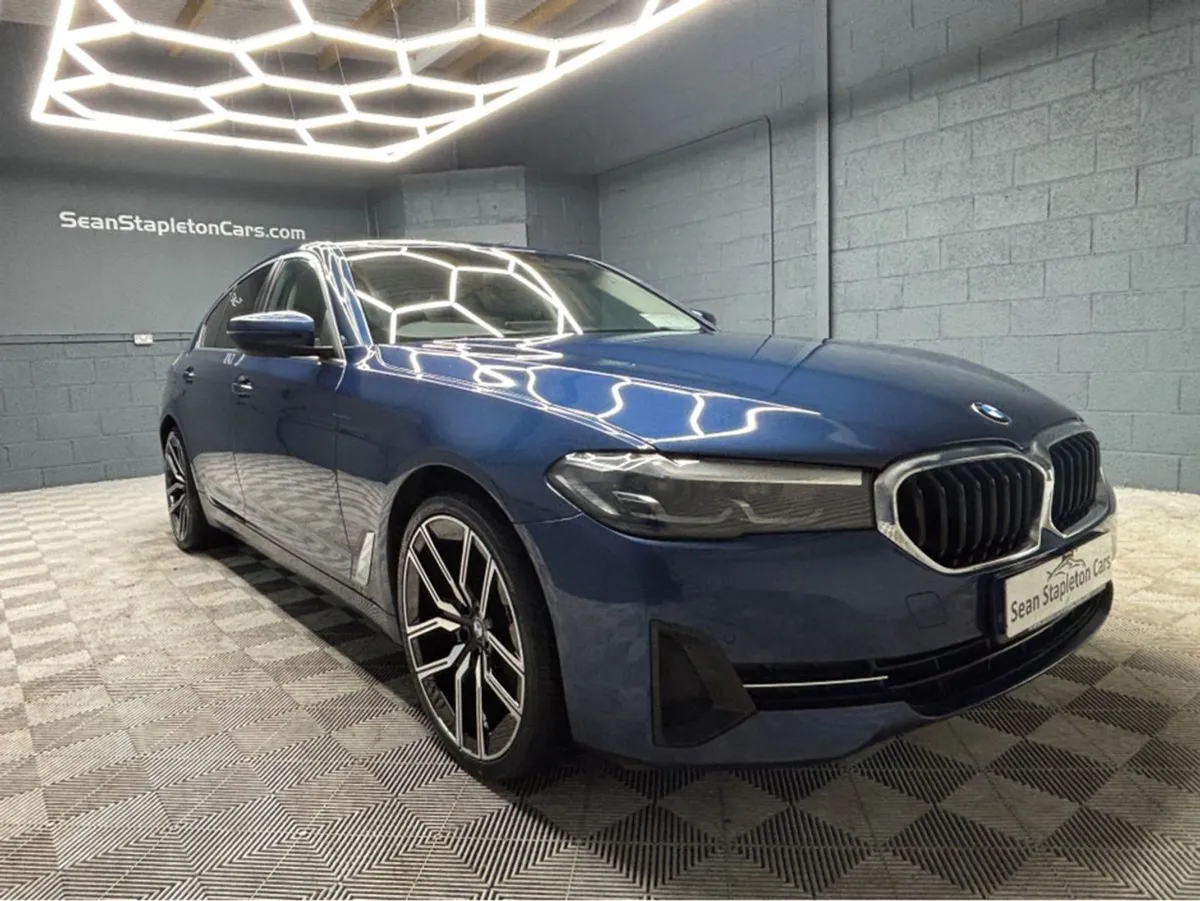 BMW 5 Series D Xdrive SE 5ssb 4DR Auto - Image 3