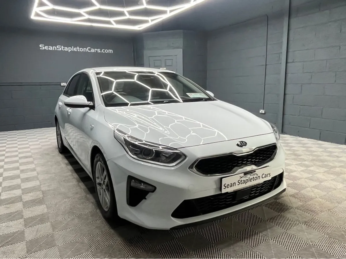 Kia Ceed K2 Commercial 5DR - Image 2