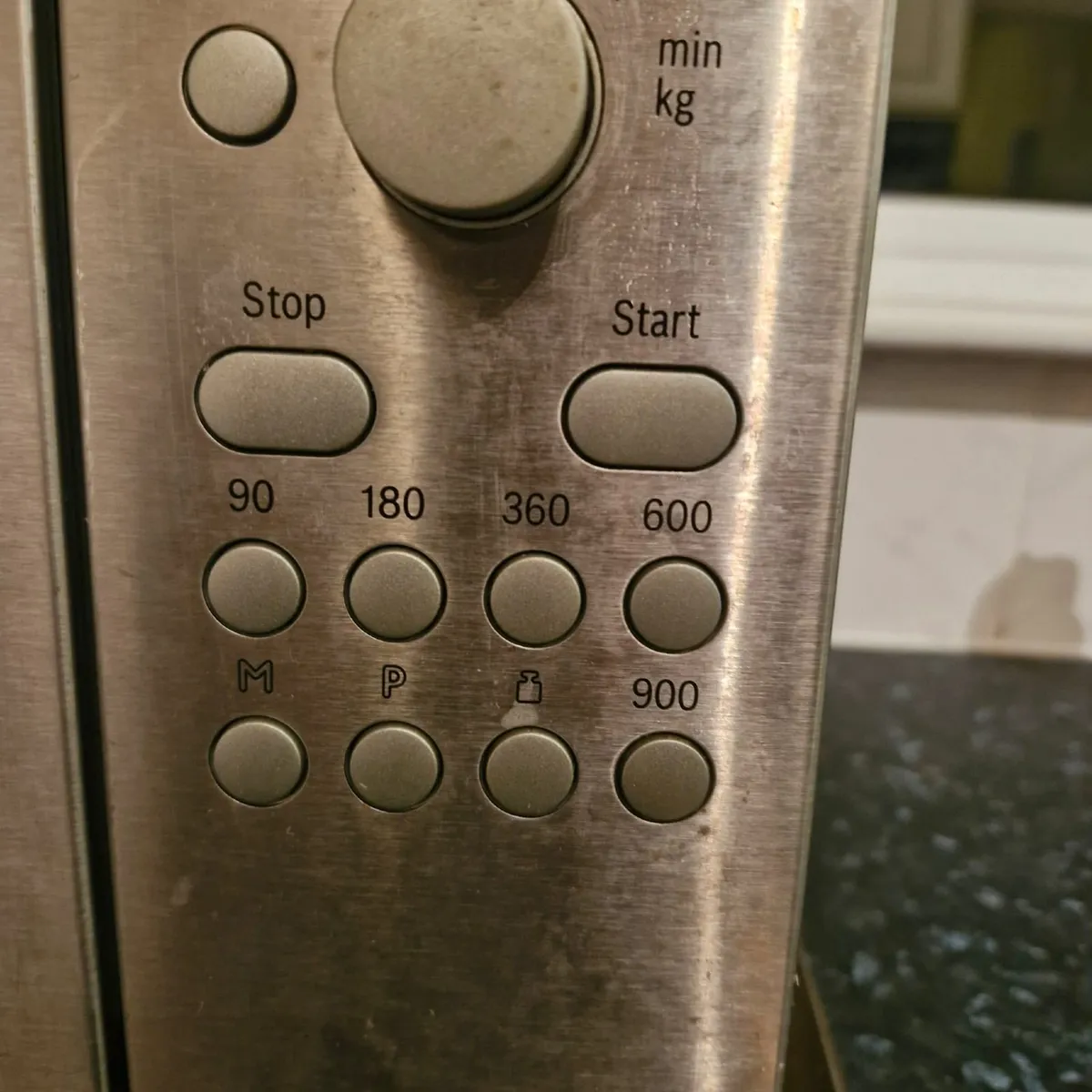900W Bosch microwave oven - Image 3