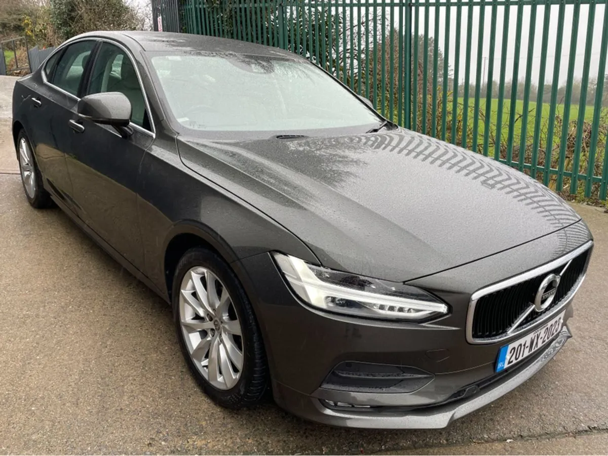 Volvo S90 2.0 D4 Momentum Plus Auto S90 High Spec - Image 2