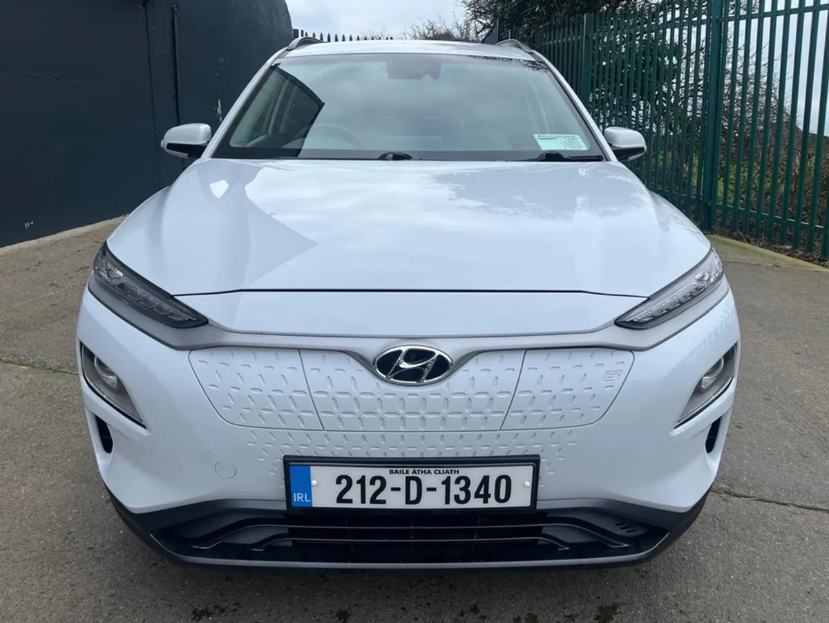 Hyundai Kona Kauai EV Premium 5DR Auto AS New - Image 3