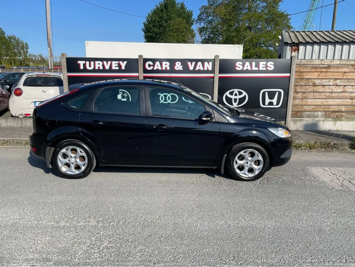 Ford Focus Style 1.4 80ps 5speed - Image 3