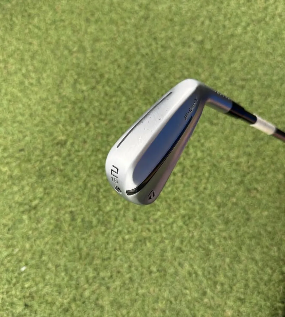 TAYLORMADE P.DHY UTILITY #2 IRON 18° / STIFF - Image 4
