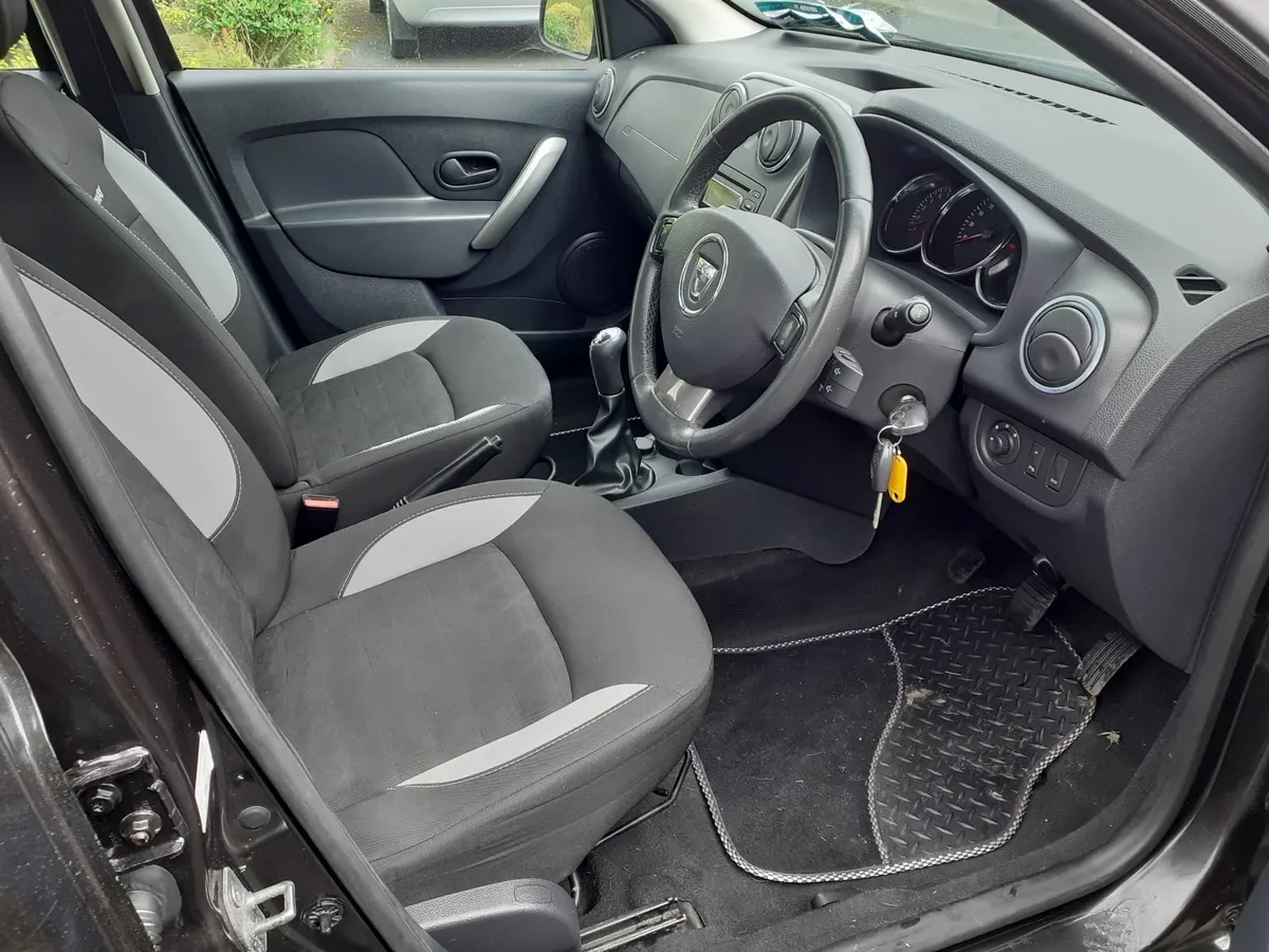 Dacia Sandero Stepway 2015 - Image 2