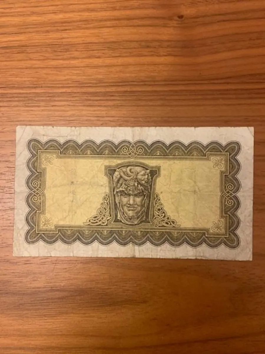 5 Pound Lavery Redmond Notes - 25 Euros Each - Image 4