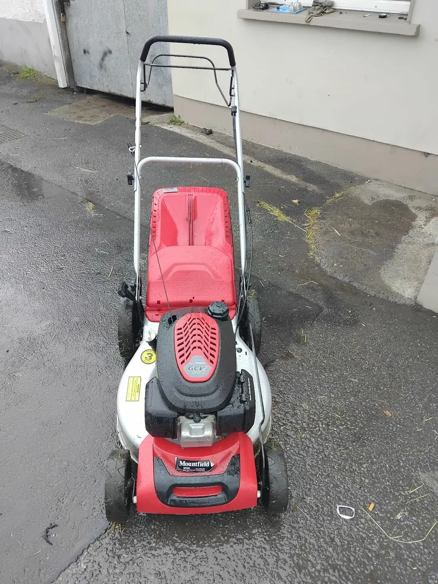 Honda gcvx Mountfield lawnmower priced - Image 3