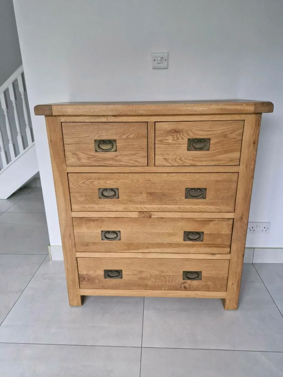 Oak Chest of drawers - 5 drawer -110cm  x 100cm - Image 1