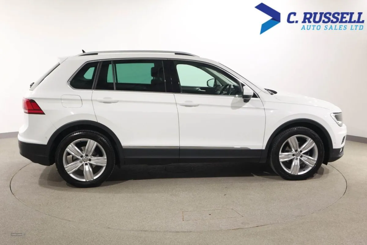 Volkswagen Tiguan Diesel Estate - Image 4