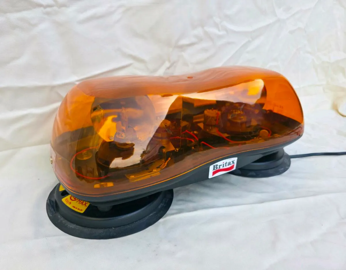 Britax Aerolite 420 Beacon - Image 1