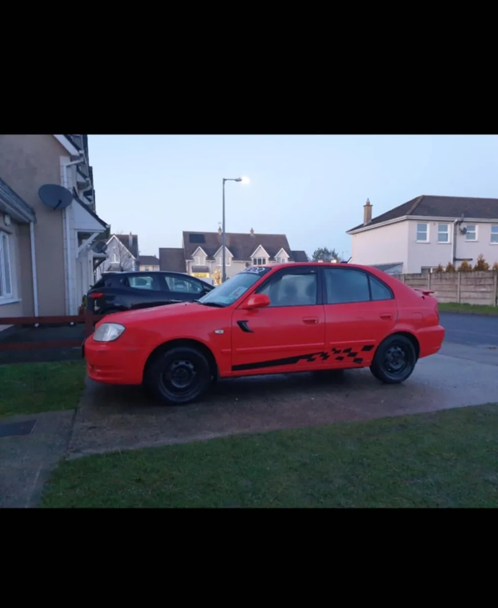 Hyundai accent - Image 1