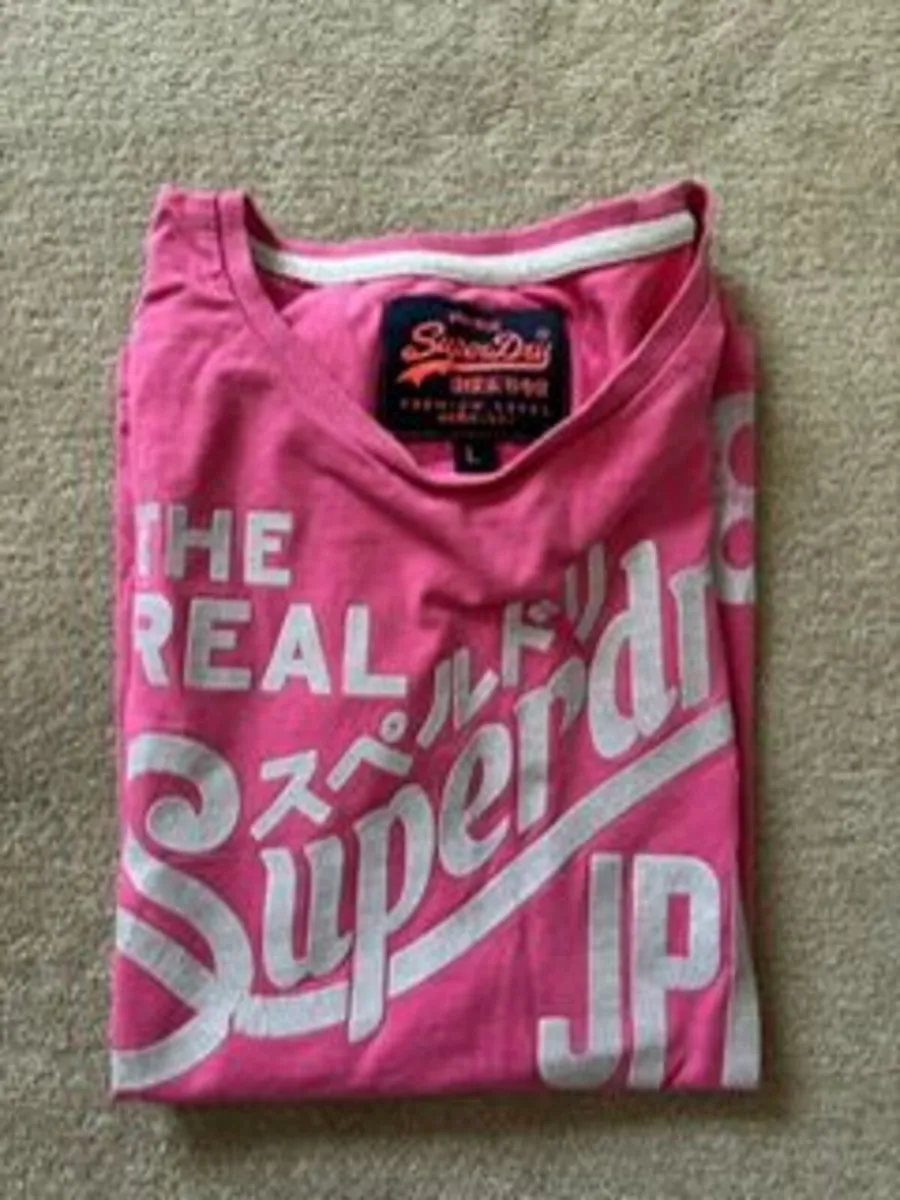 Superdry Pink Tshirt age 13-14 - Image 2