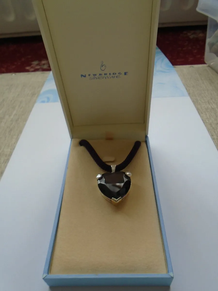 Newbridge jewellery, Necklace, Heart necklace - Image 3