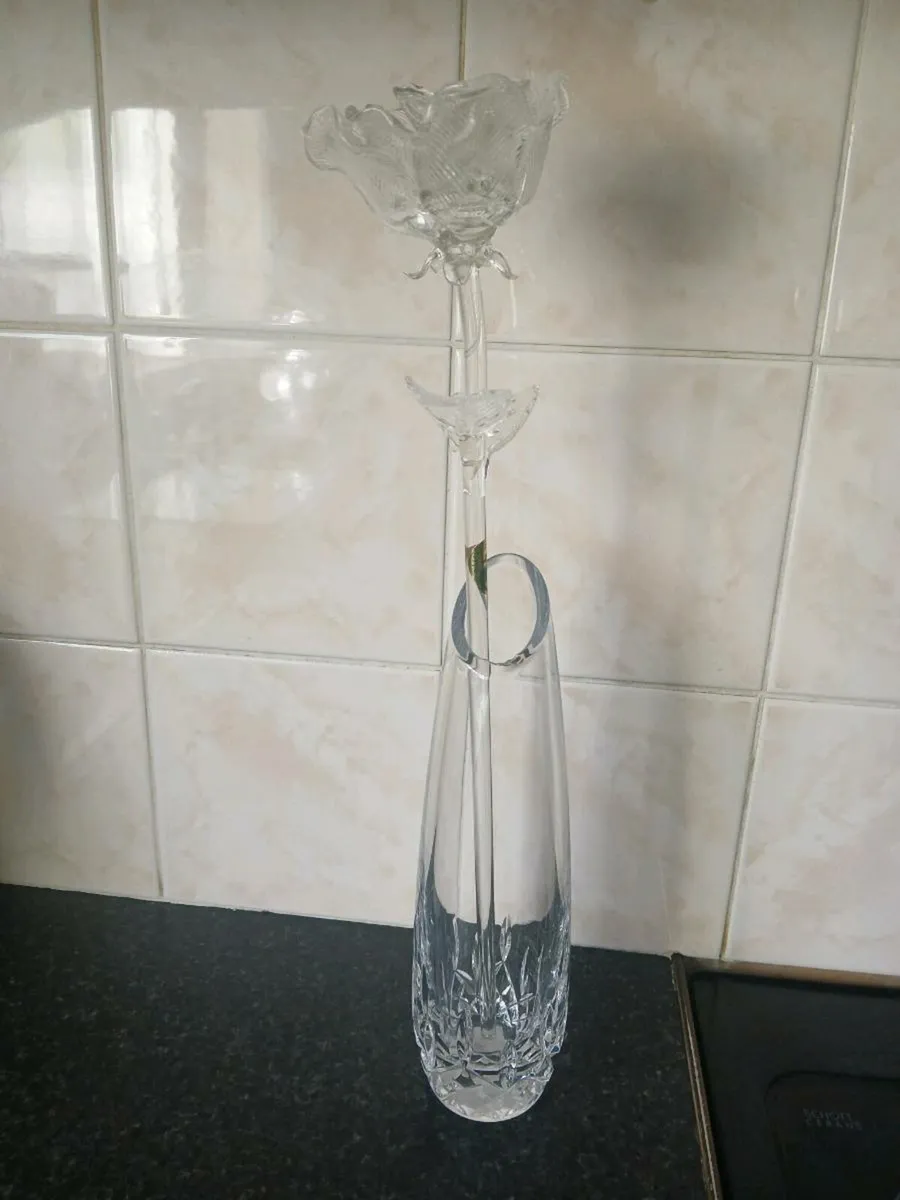 Waterford crystal vase and rose - Image 1