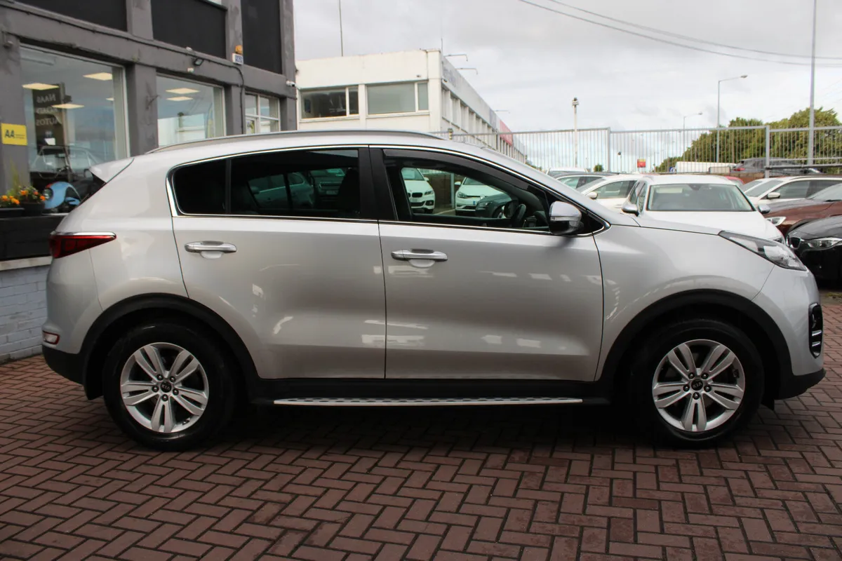 Kia Sportage1.7CRDI PLATINUM PLUS ESTATE AUTOMATI - Image 3