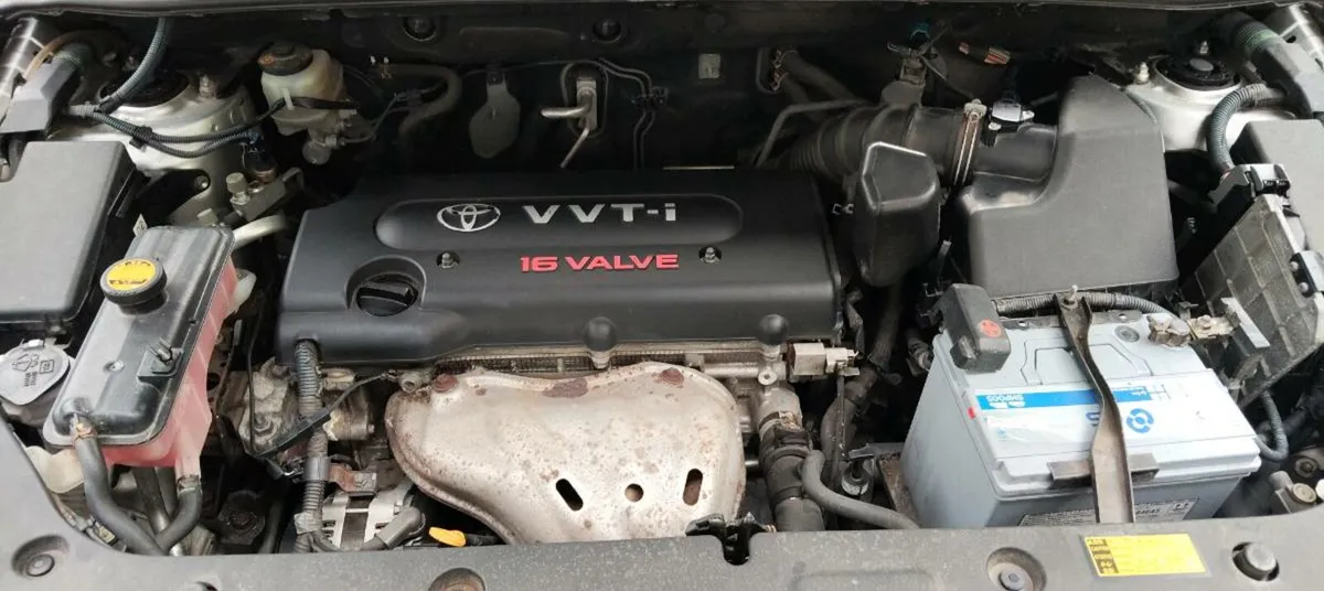Toyota RAV4 - Image 2