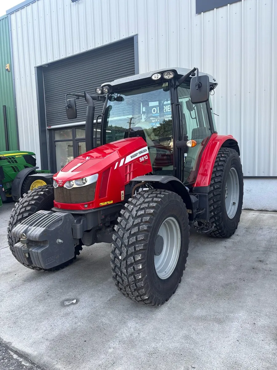 Massey Ferguson 5610 - Image 2